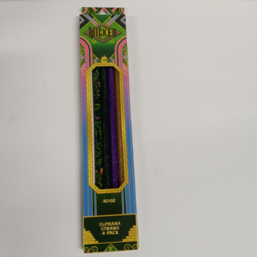 NEW Wicked Elphaba 40 oz Straws